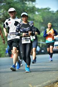 BIB: 4657, 40563
                            <button type="button" onclick="openModal(10127377)" class="btn btn-primary btn-sm float-right btn-popup" data-toggle="modal" data-target=".modal-high-quality">
                        <i class="fas fa-shopping-cart"></i> Add to Cart
                    </button>
                                            <button type="button" onclick="isThisMe(10127377, true)" class="btn btn-success btn-sm float-right btn-popup btn-isme hidden" data-toggle="tooltip" data-placement="bottom" title="นี่คือรูปของคุณใช่ไหม คลิกที่นี่เพื่อเอาเข้าอัลบั้ม">
                        <i class="fas fa-plus"></i> Add to album
                    </button>
                    <button type="button" onclick="isThisMe(10127377, false)" class="btn btn-warning btn-sm float-right btn-popup btn-isnotme hidden">
                        <i class="fas fa-ban"></i> Remove from album
                    </button>